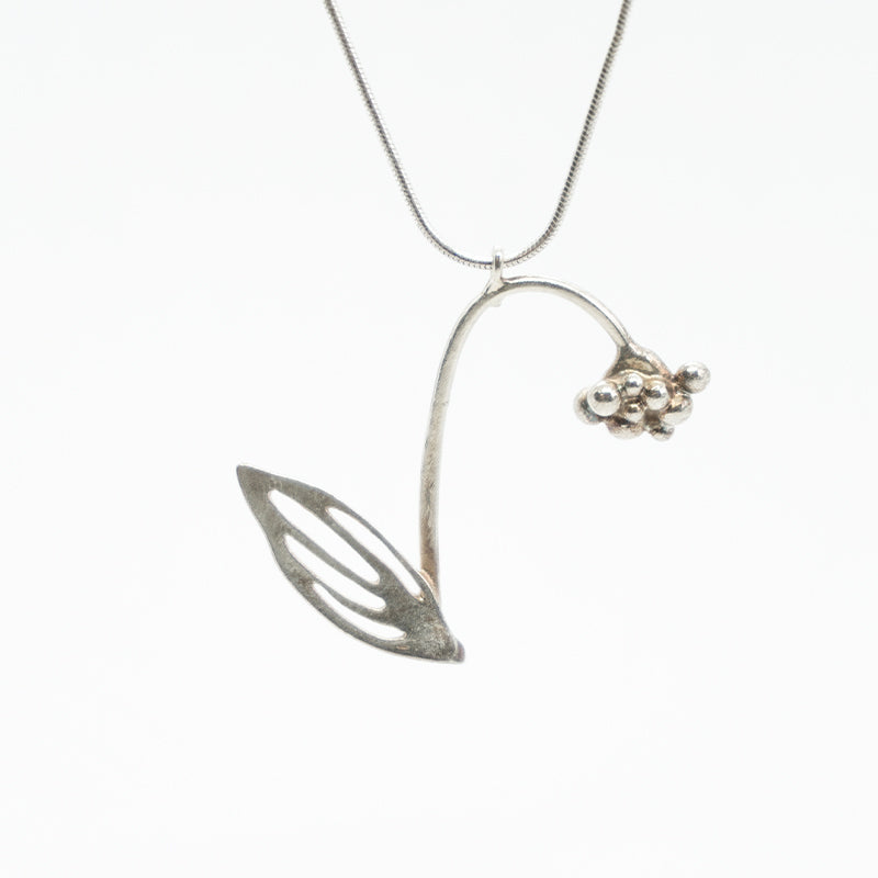 Primula Silver Necklace