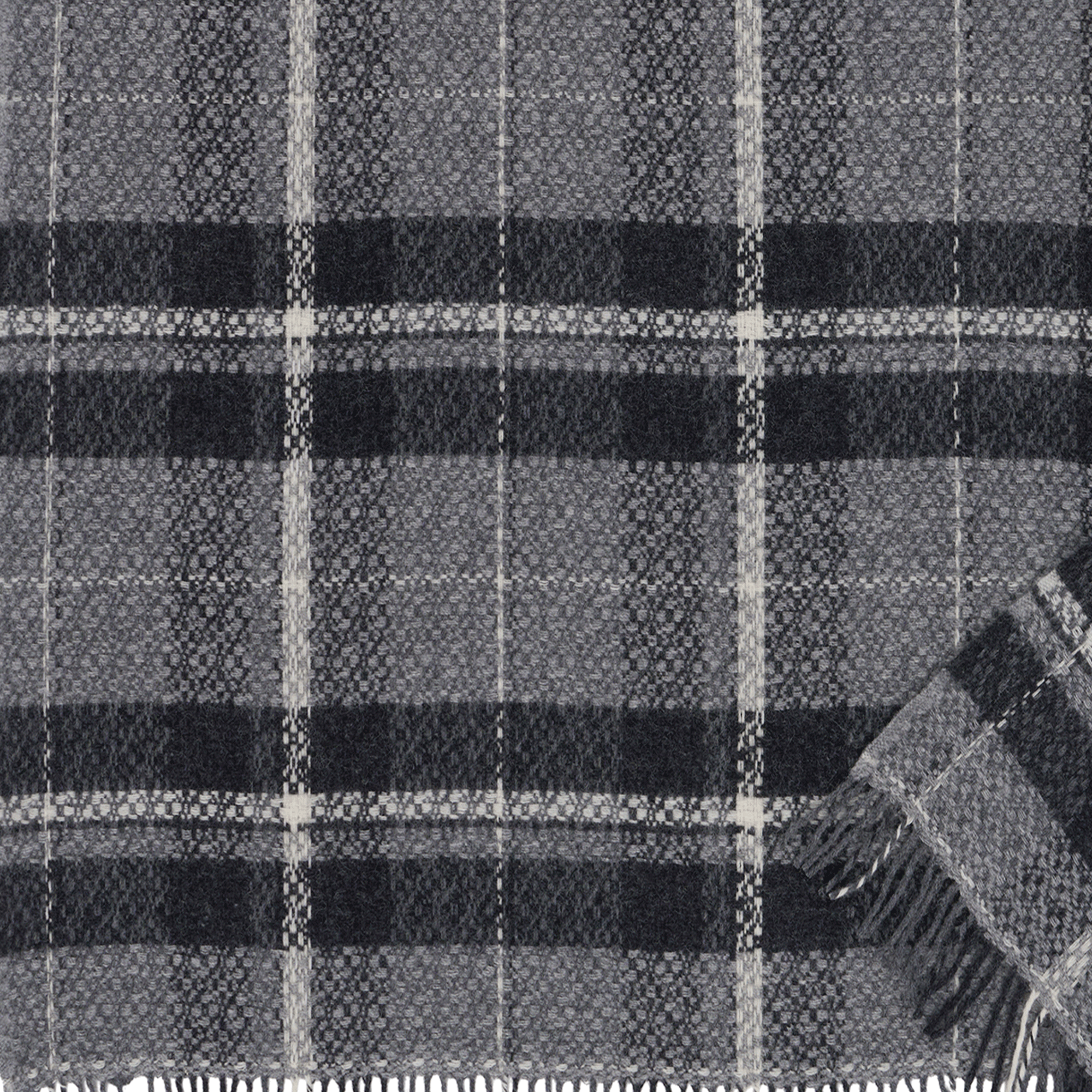 Snuggle Grey 130x200cm Lambswool Throw