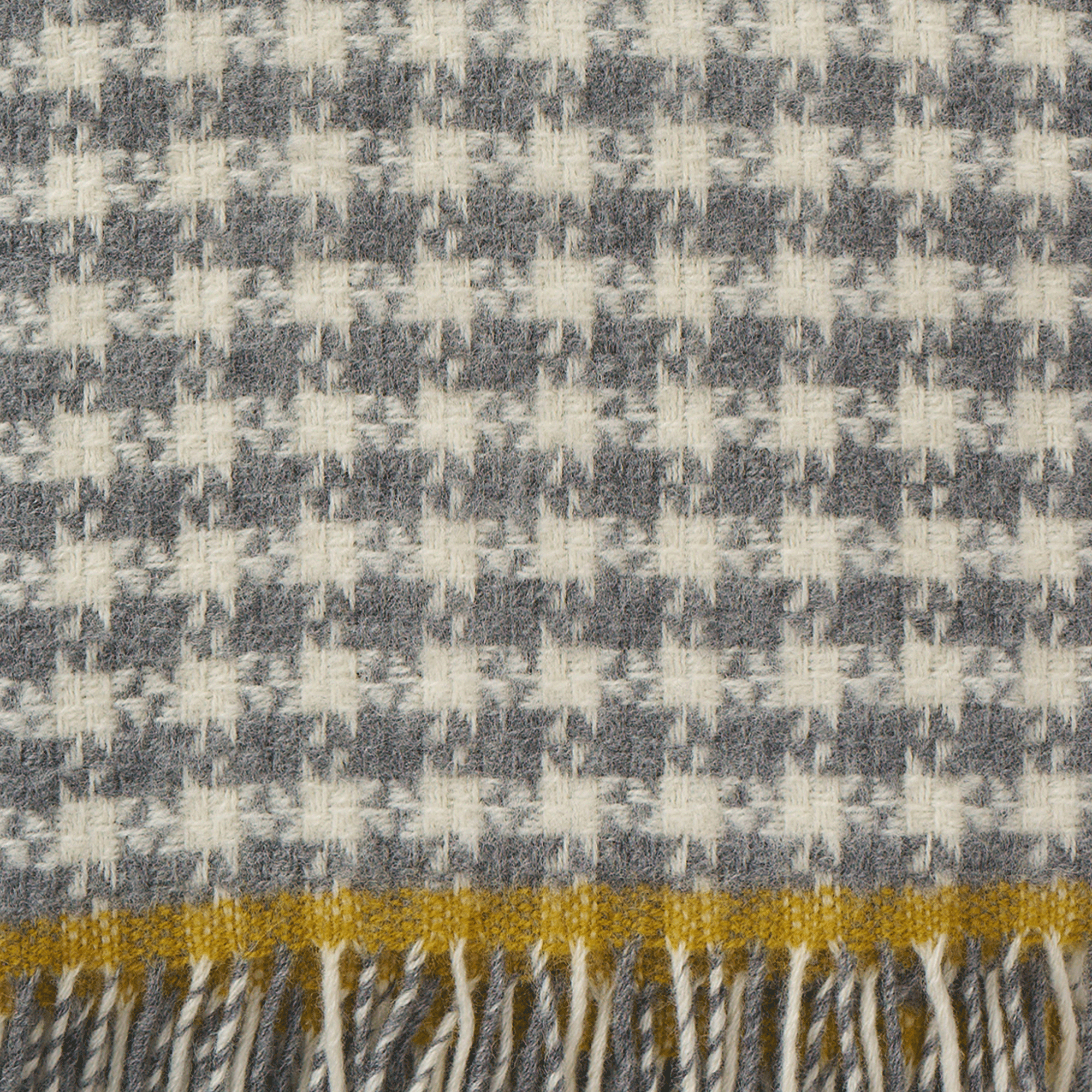Dogtooth Grey/Yellow 130x200cm Eco Lambswool Throw