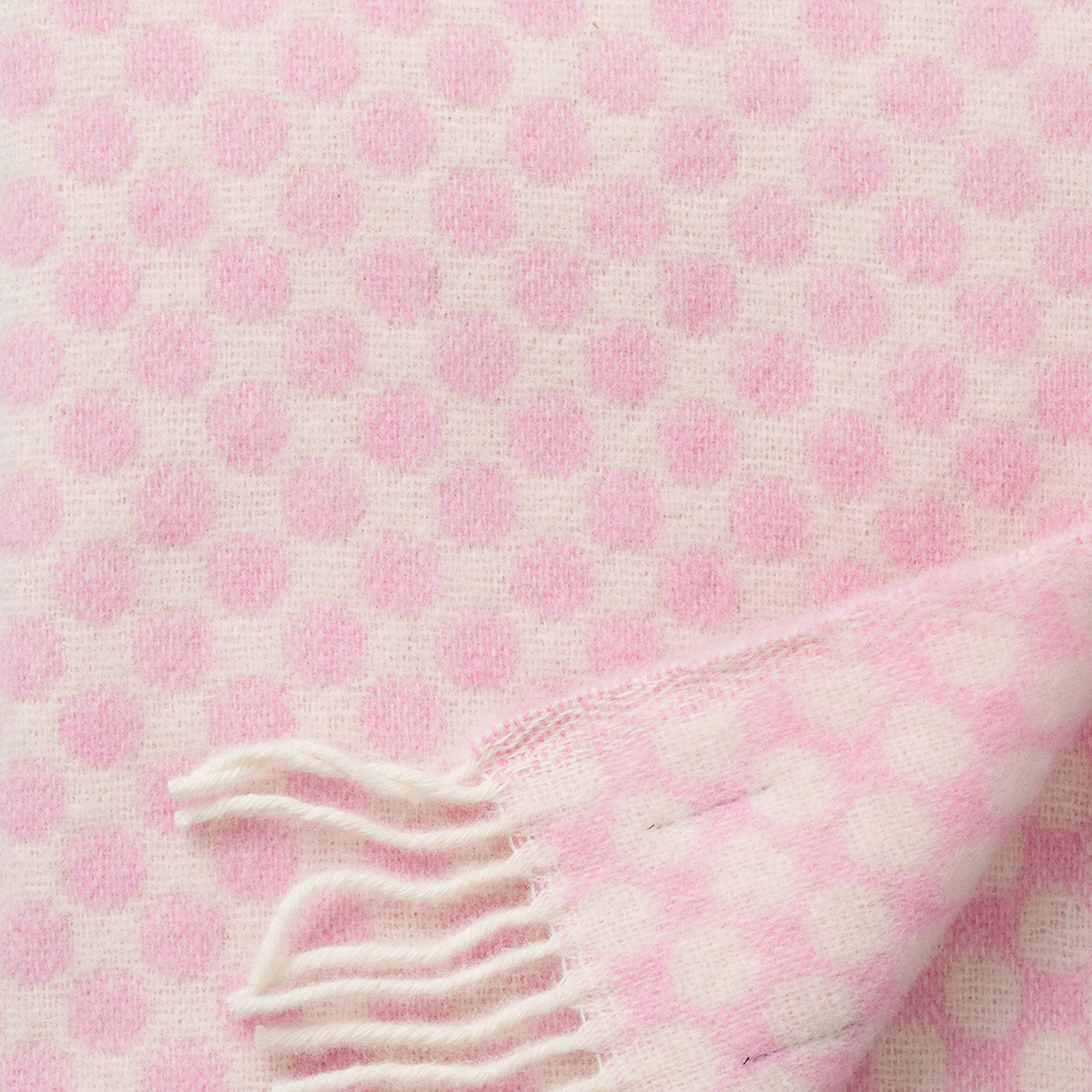 Gotland Dots Pink 130x200cm Brushed Wool Throw
