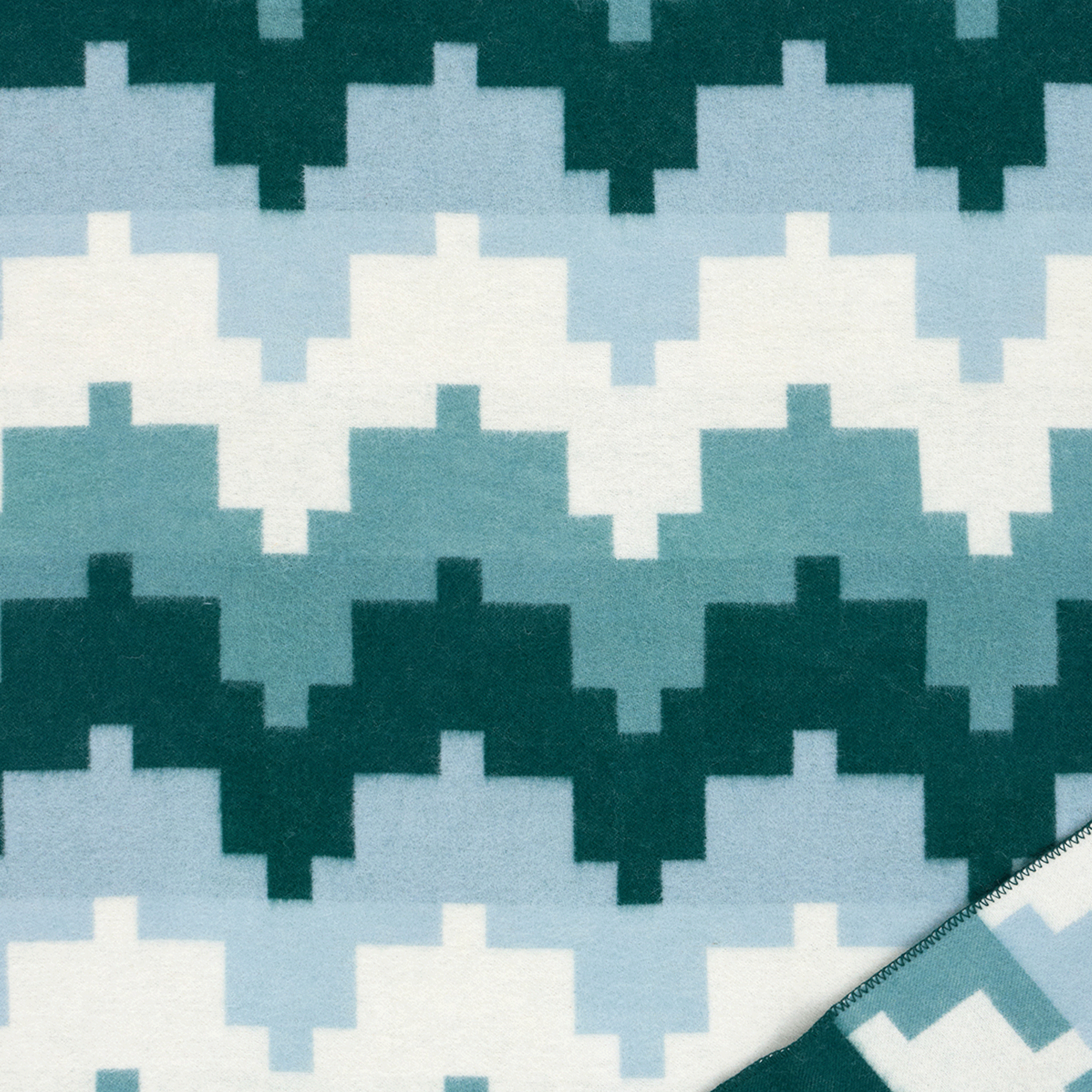 Silhouette Green 130x180cm Lambswool Blanket