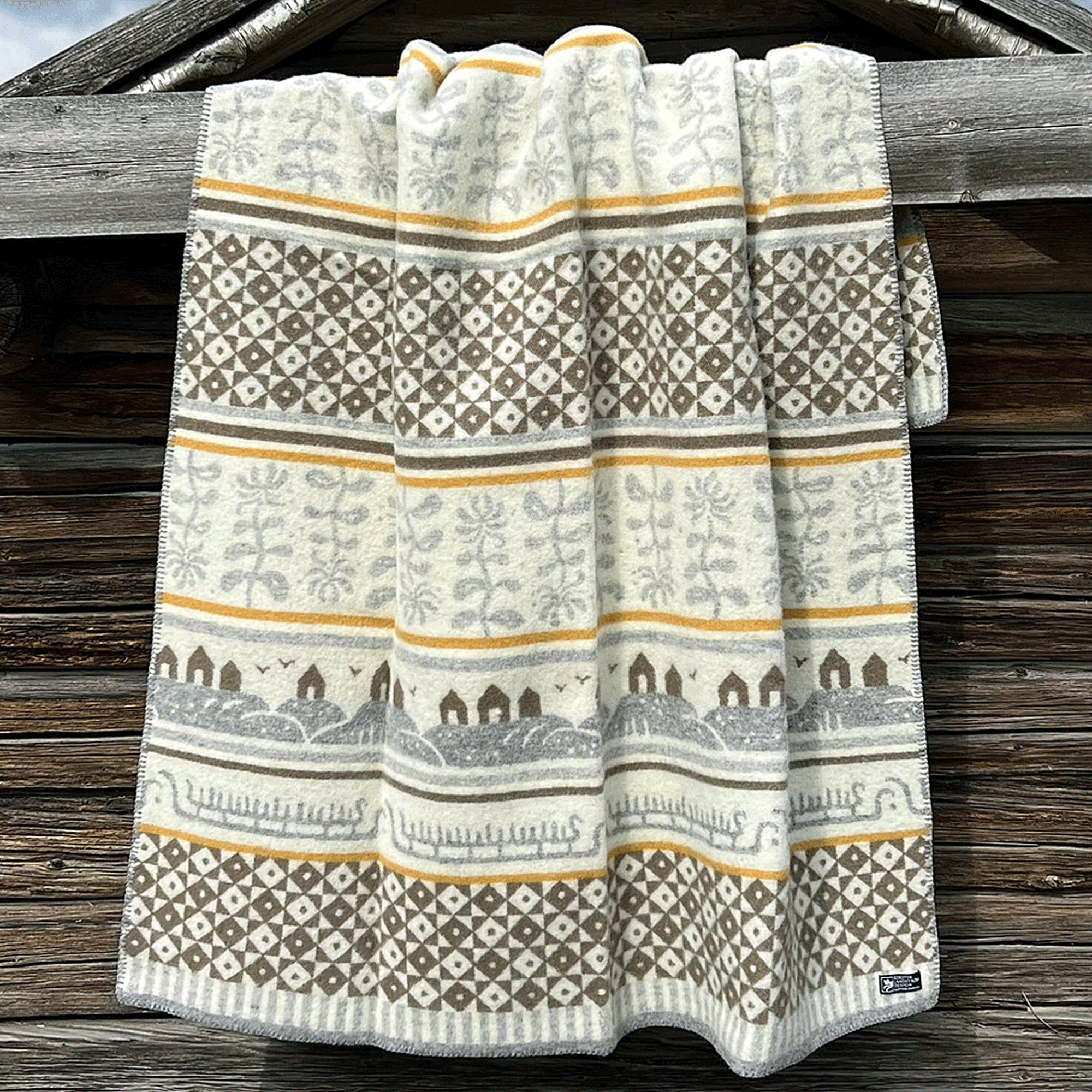 Bohus Autumn 130x180cm Woven Eco Lambswool Blanket