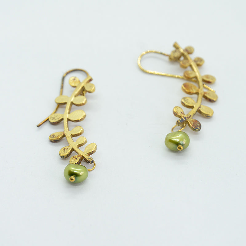 Vine earrings with green pearls in gold plated sterling silver