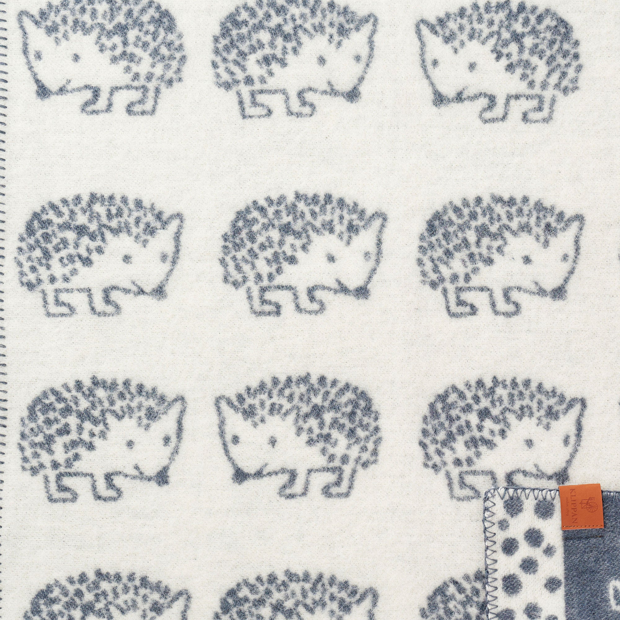 Hedgehog Blue 65x90cm Eco Lambswool Blanket
